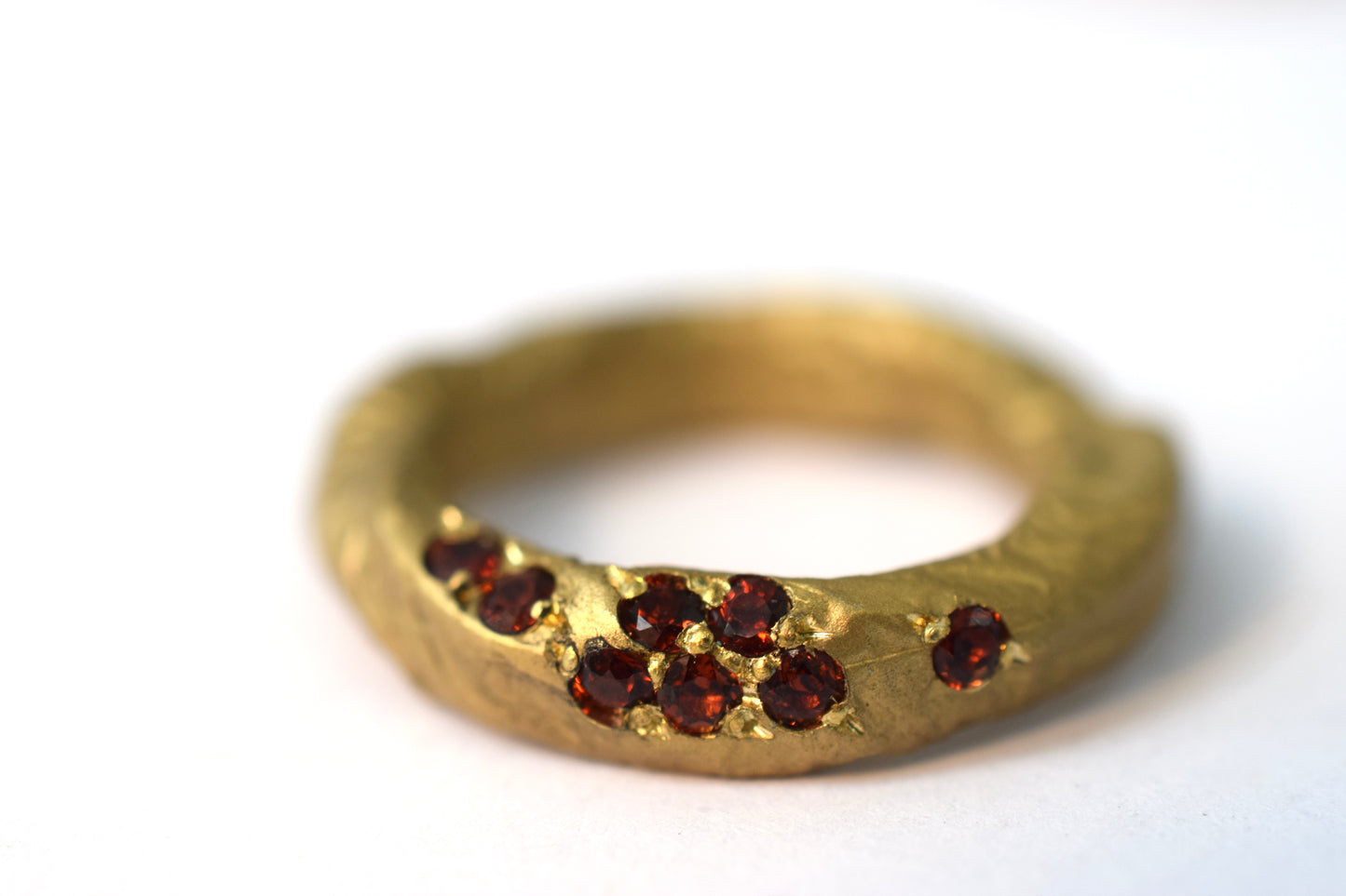 Bronze Ring Garnet