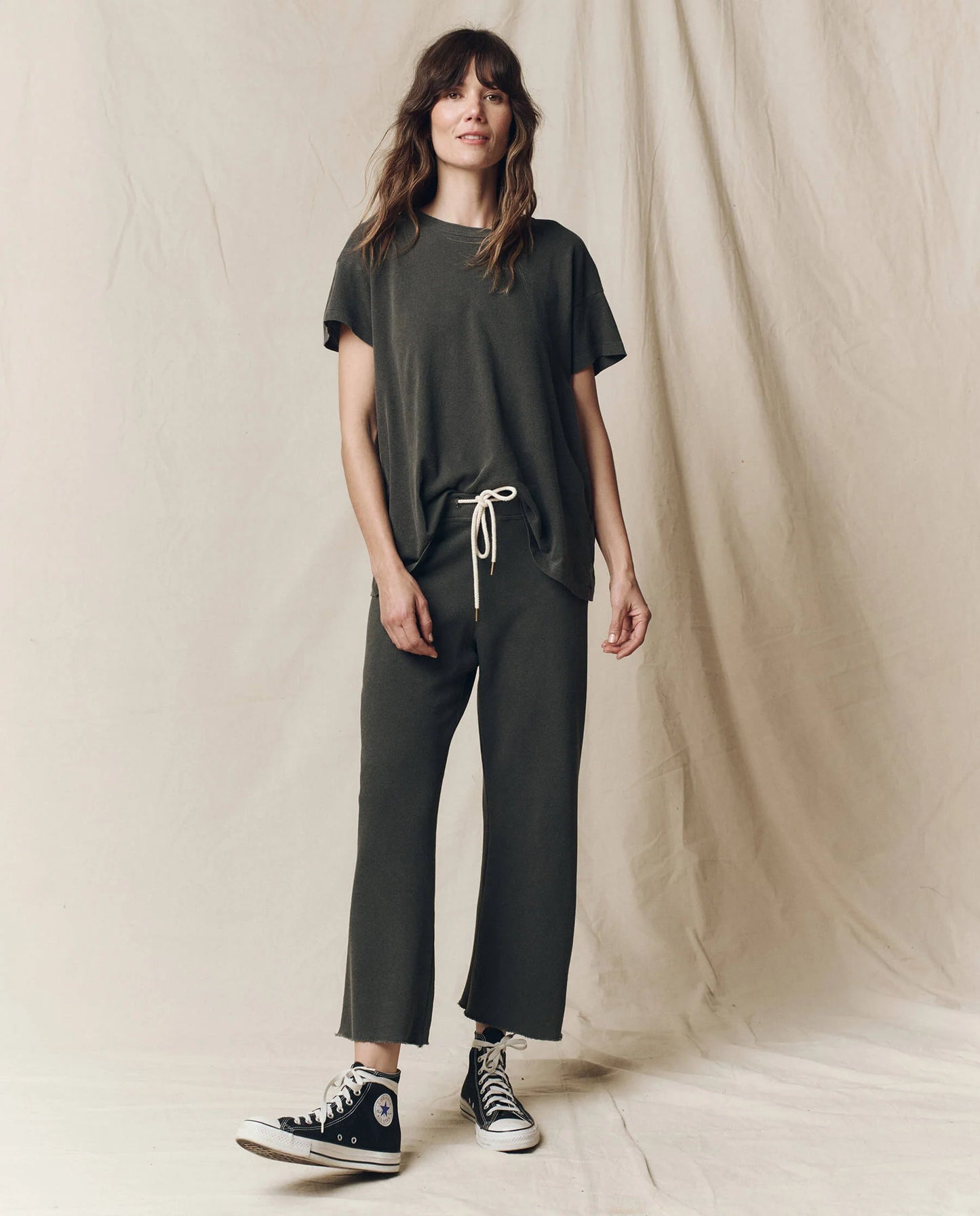 The Wide Leg Cropped Sweatpant Washed Black