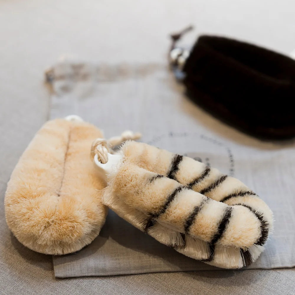 Tawashi Body Brush Medium Hard