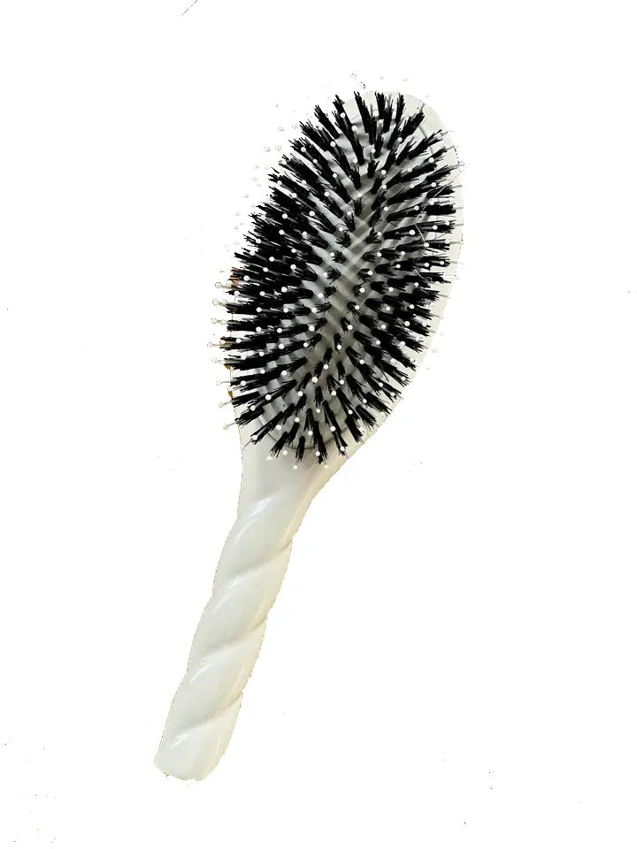 N.02 The Essential Detangling & Care Brush Cream