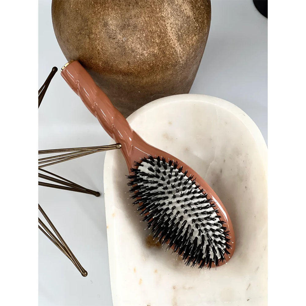 N.02 The Essential Detangling & Care Brush Brown