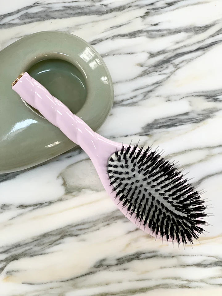 N.02 The Essential Detangling & Care Brush Pink
