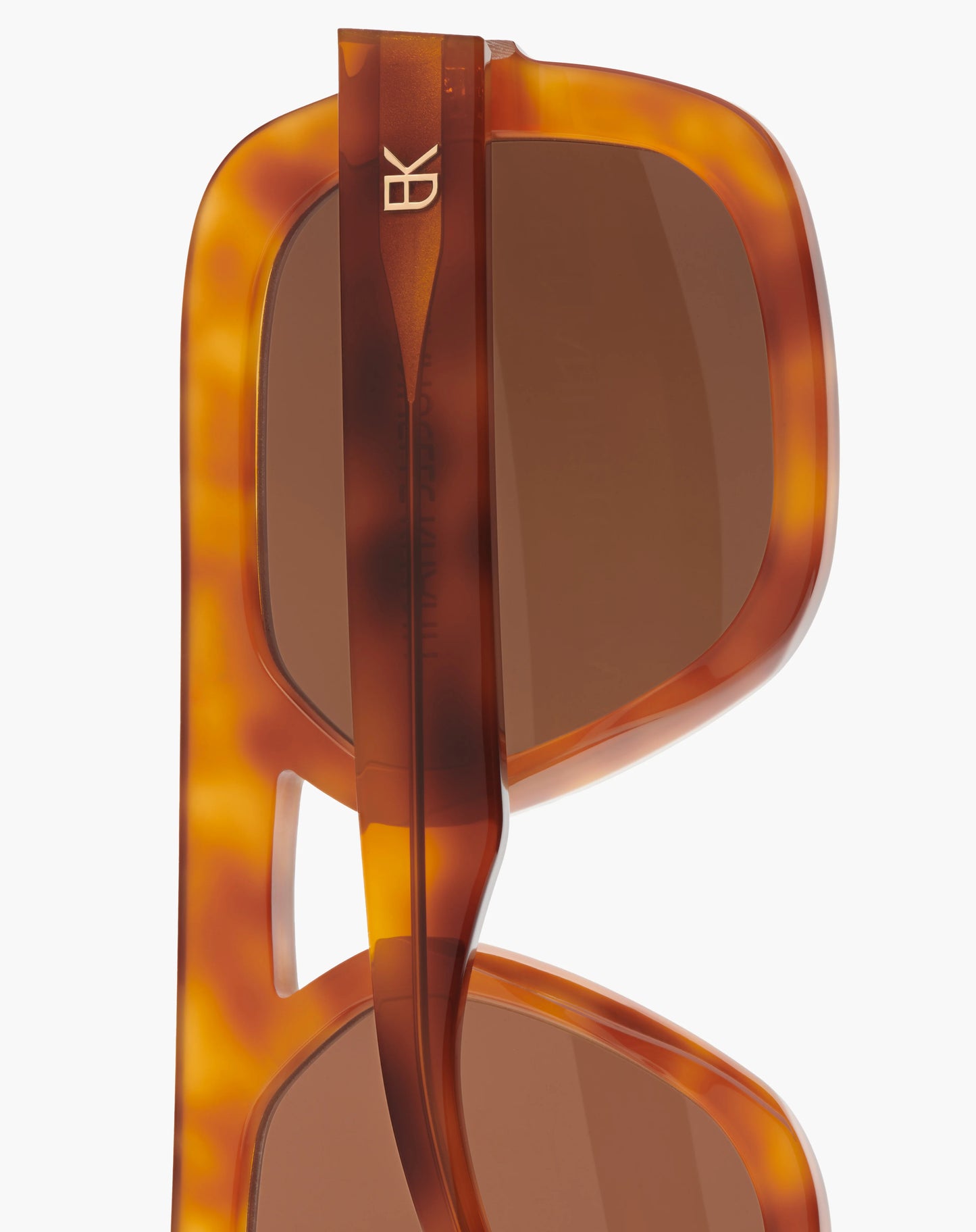 Emmanuelle Khanh 1997 Sunglasses Tobbaco Scale - Accessories - Comptoir 102 - Dubai