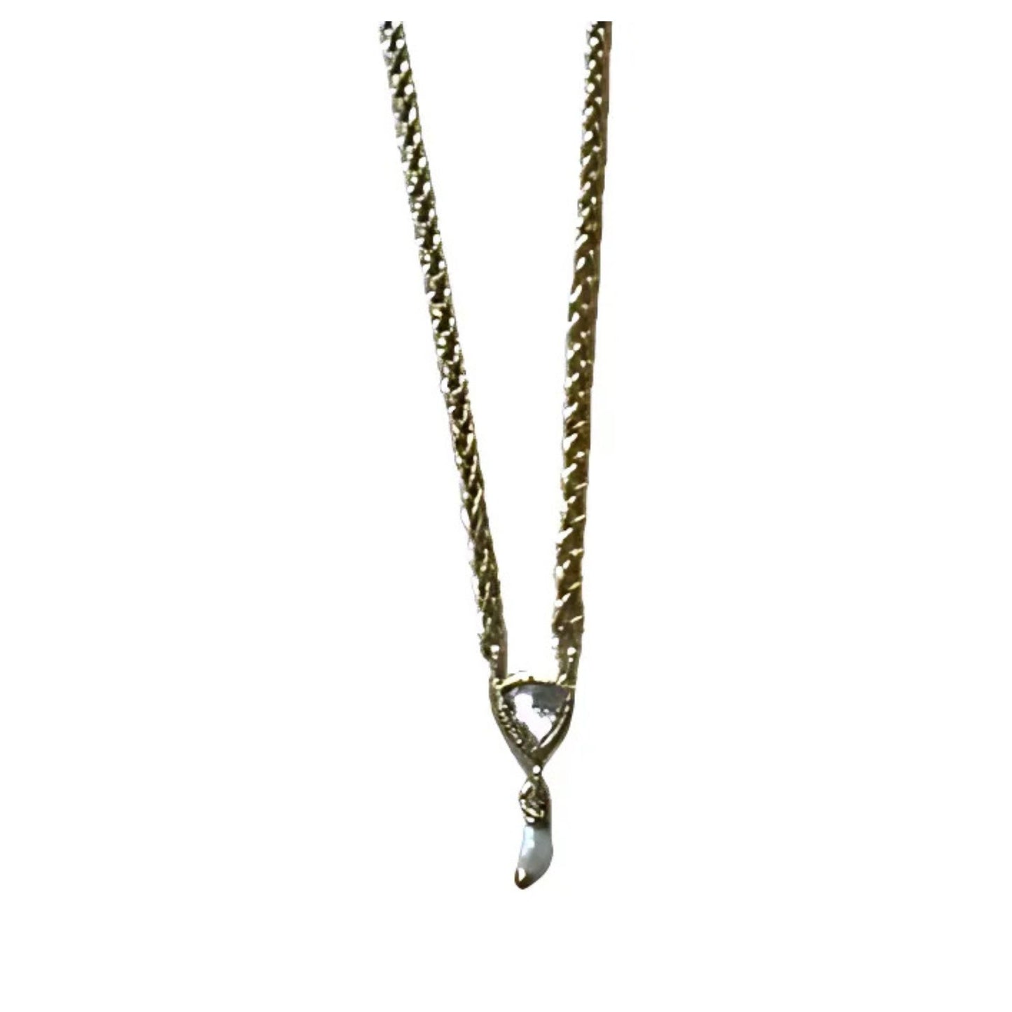 Lizzy Necklace White Pearl