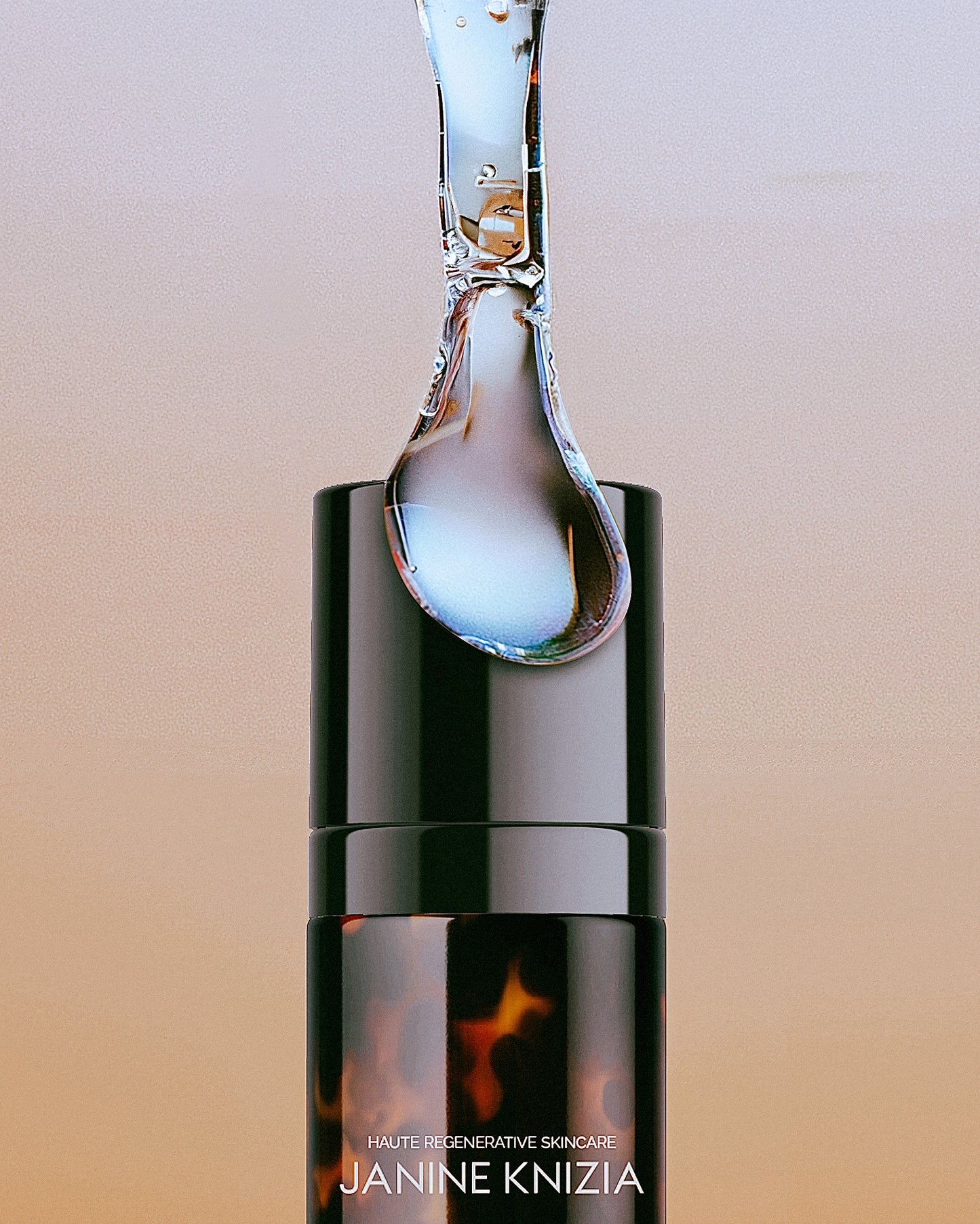 Haute Eau Am Firming & Renewal Liposome Concentrate
