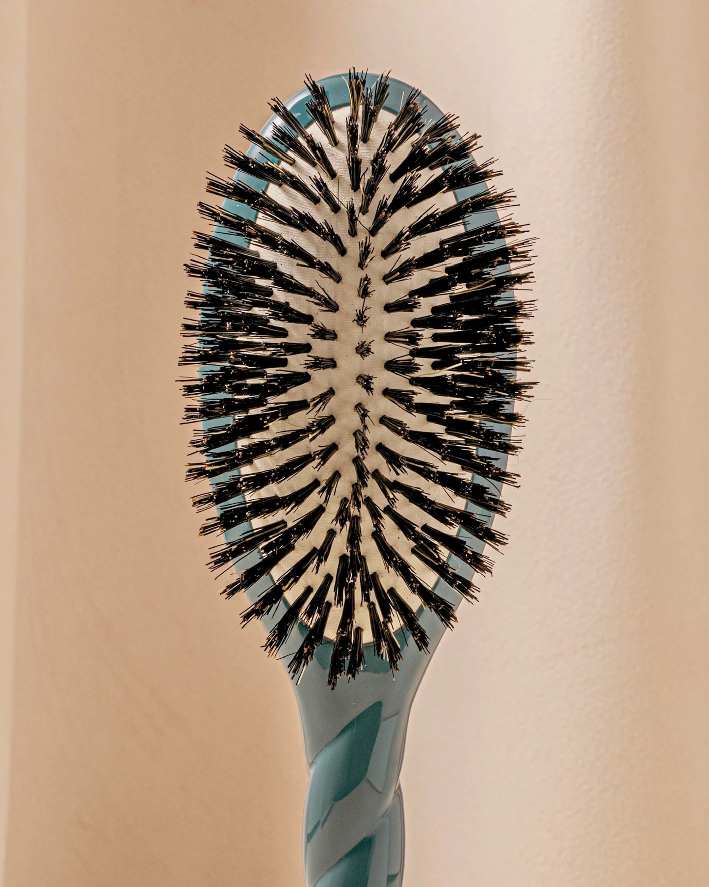 N.01 The Universal Hairbrush Blue