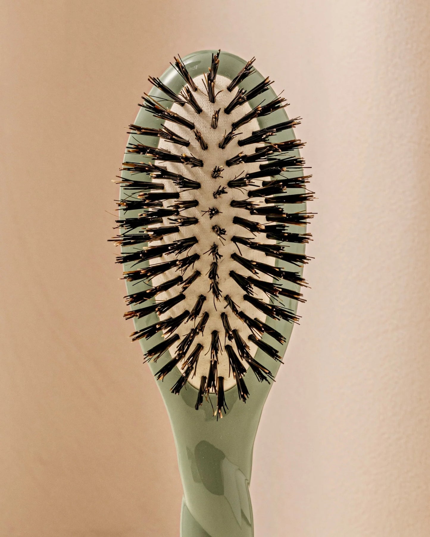 N.01 The Universal Small Hairbrush Green