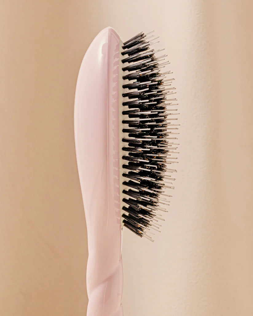 N.02 The Essential Detangling & Care Brush Pink
