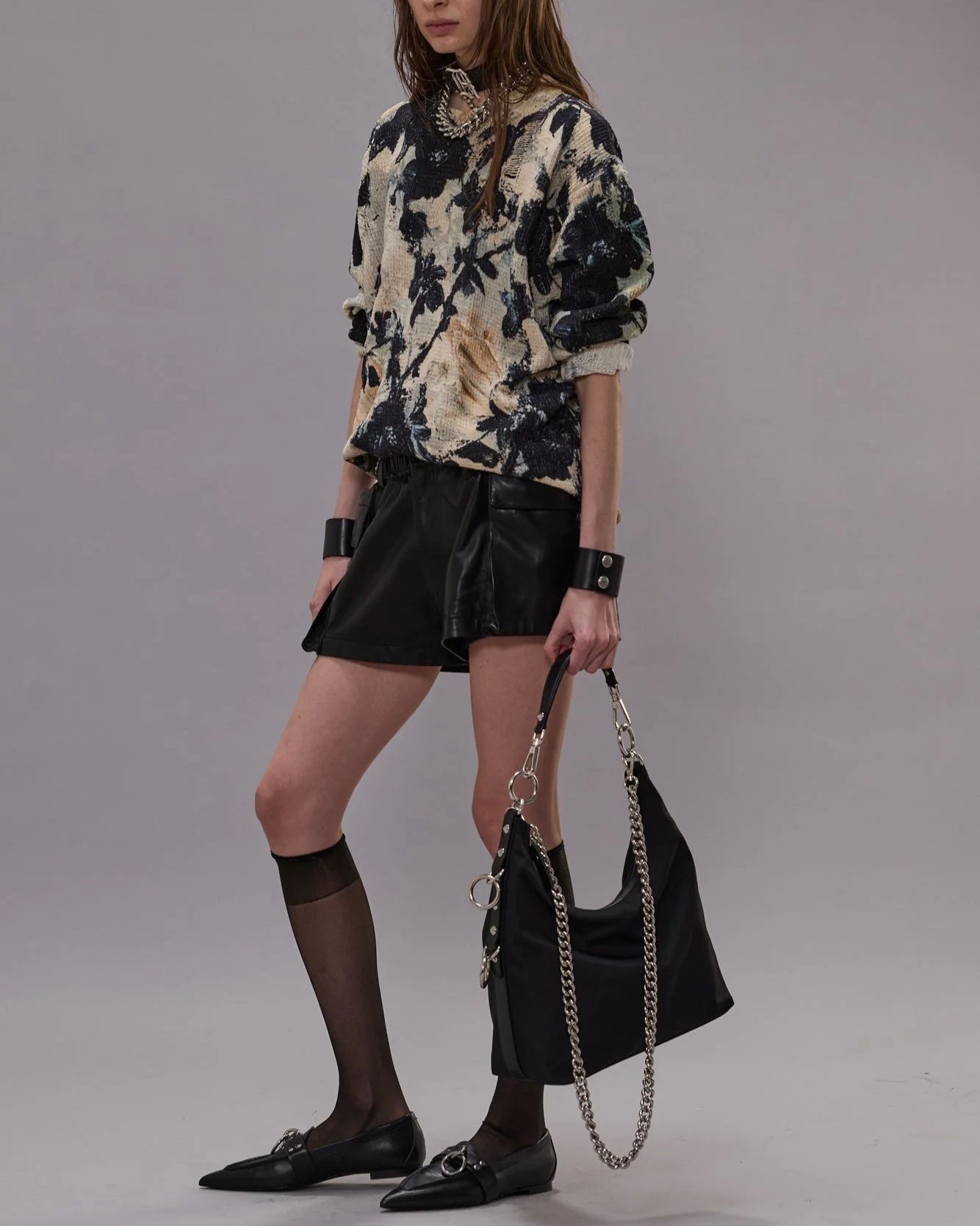 Printed Boyfriend Sweater Black & Cream Floral