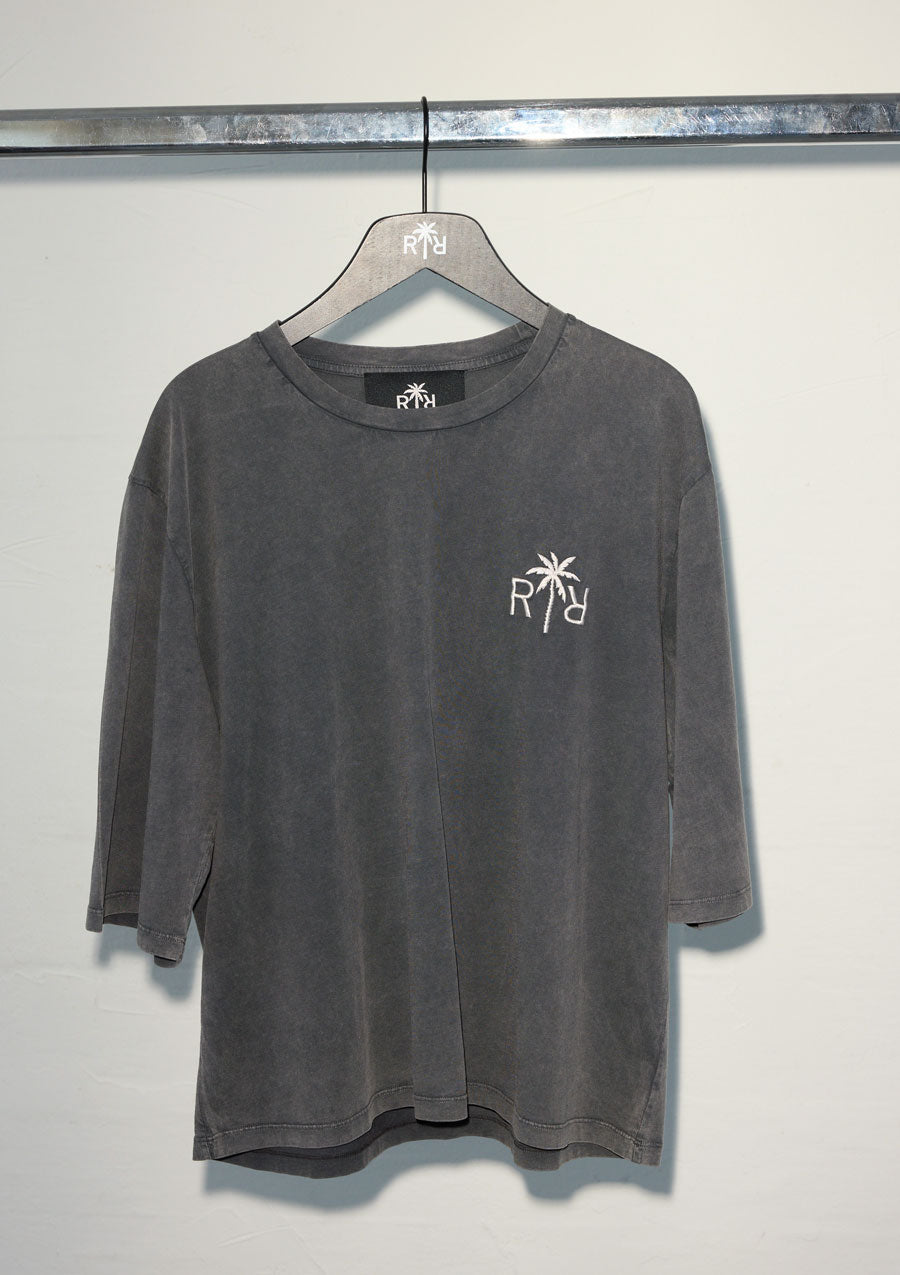 Gia Tee Vintage Grey
