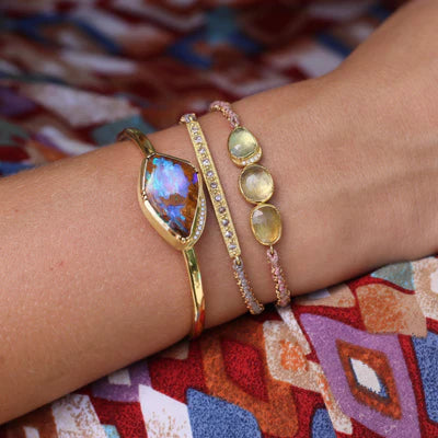 Triple Orbit Halo Sapphire Silk Gold Bracelet
