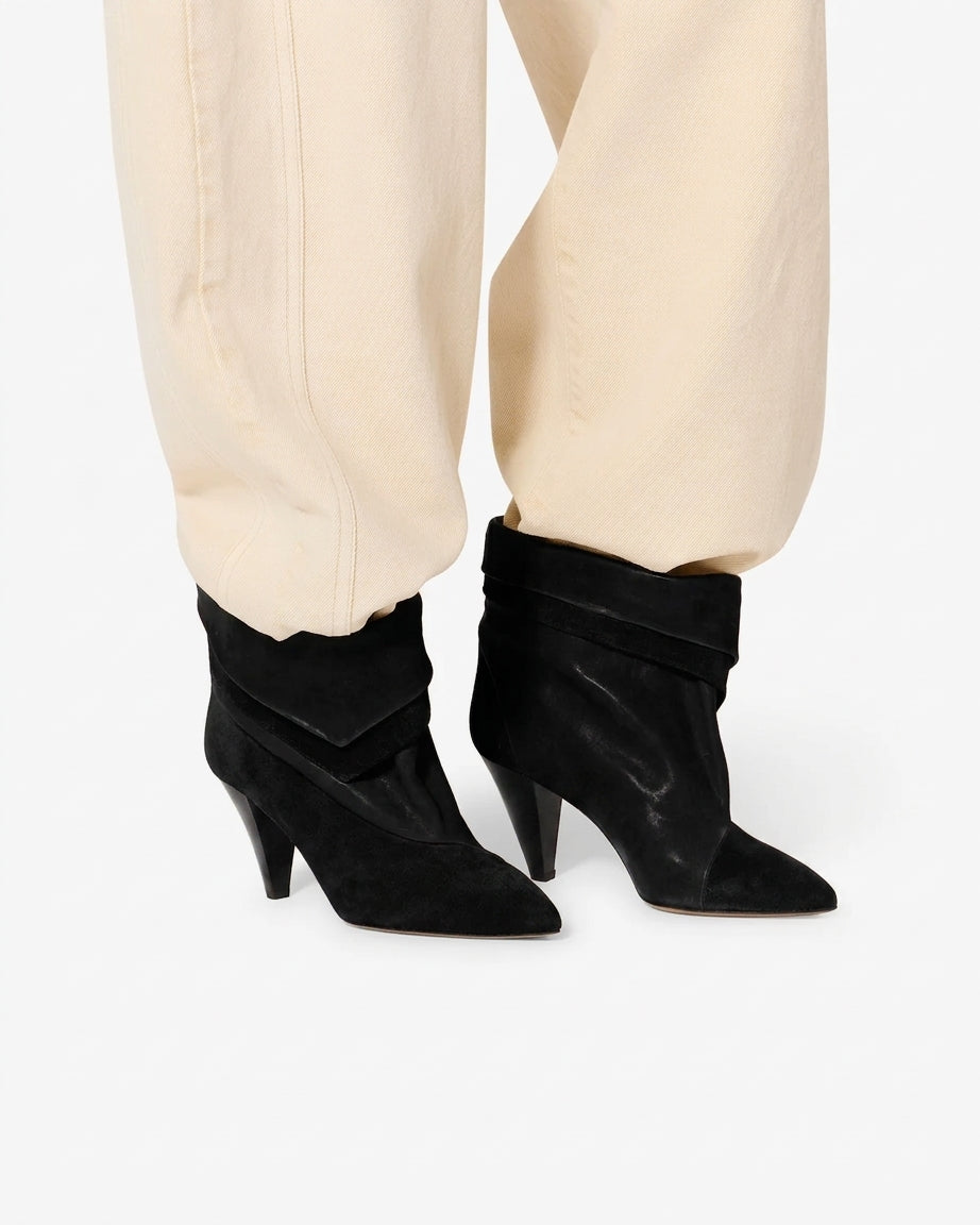 Lyone Boots Black