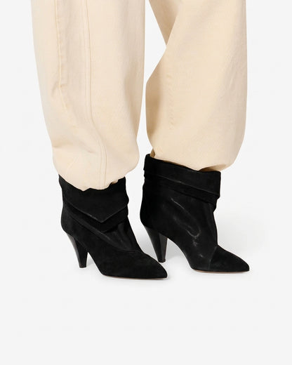 Lyone Boots Black