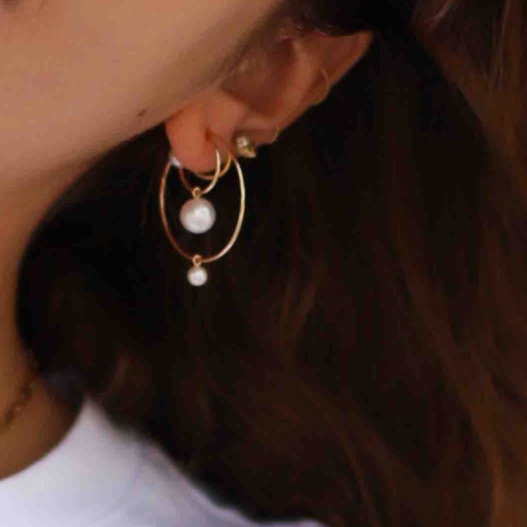 Bain Perle Single Hoop Earring