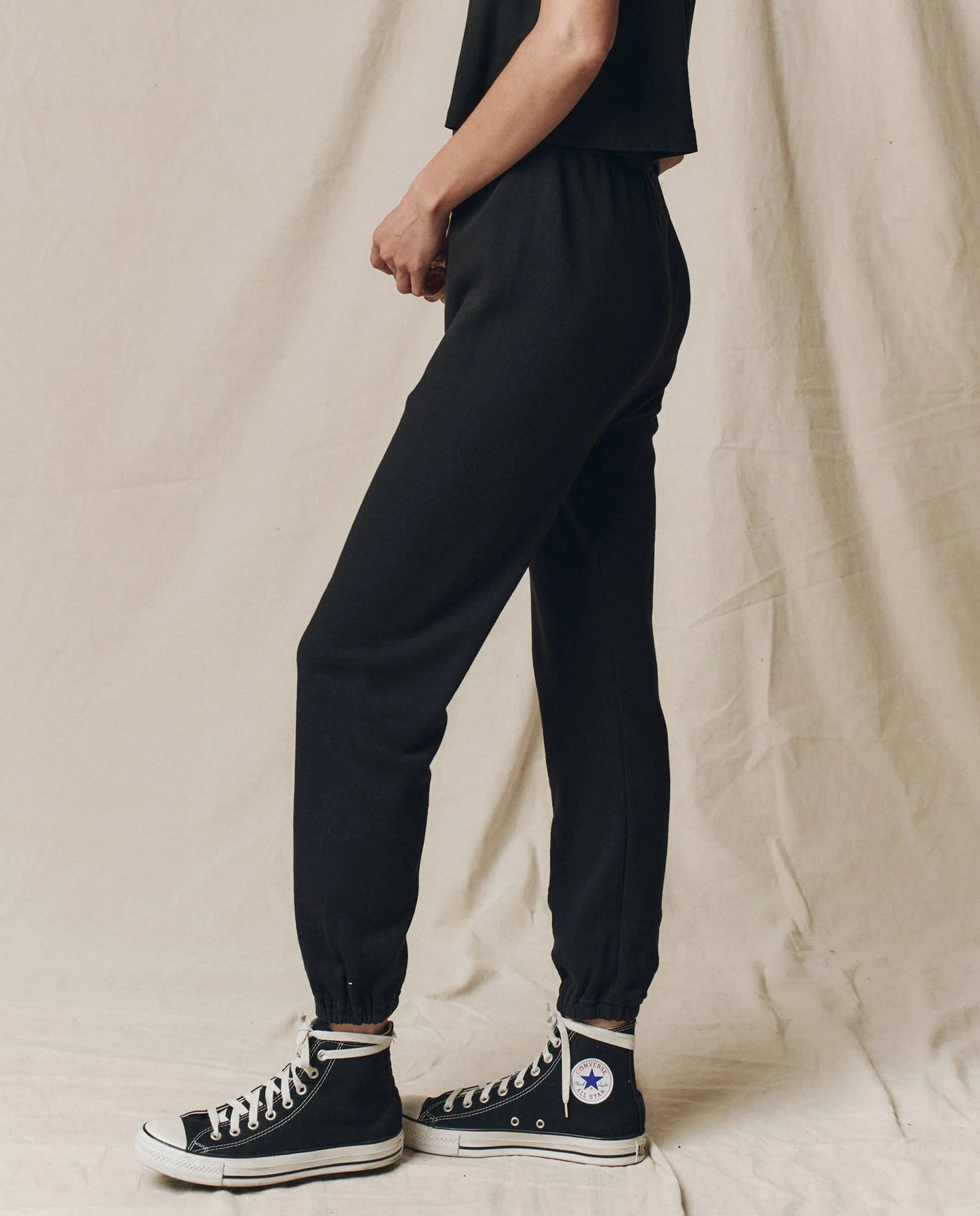 The Stadium Sweatpant Almost Black