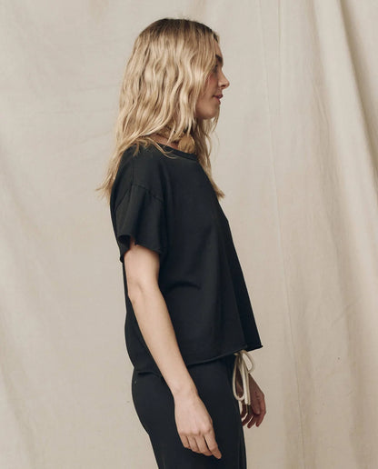 The Crop Tee Almost Black