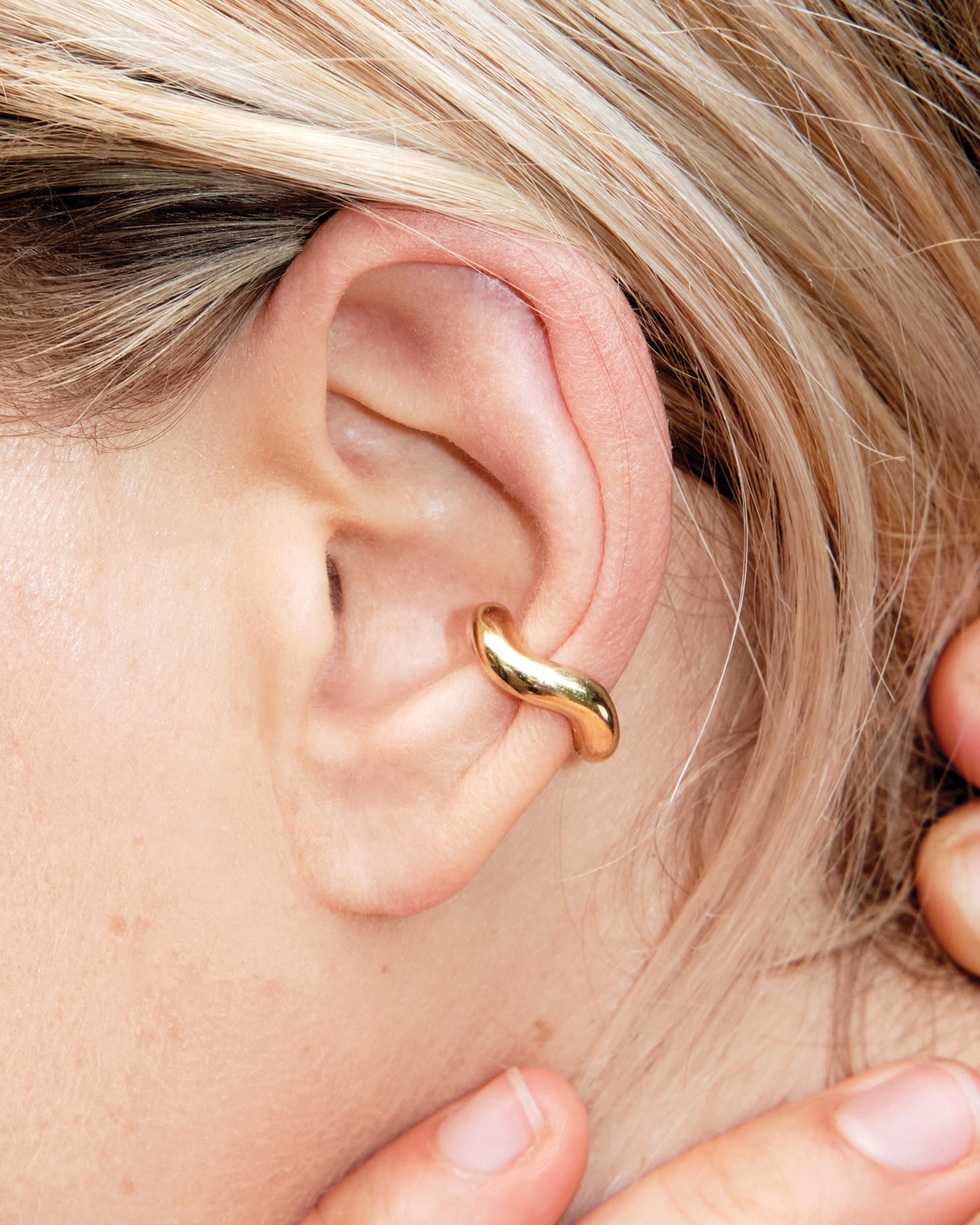 Wave Cuff Gold