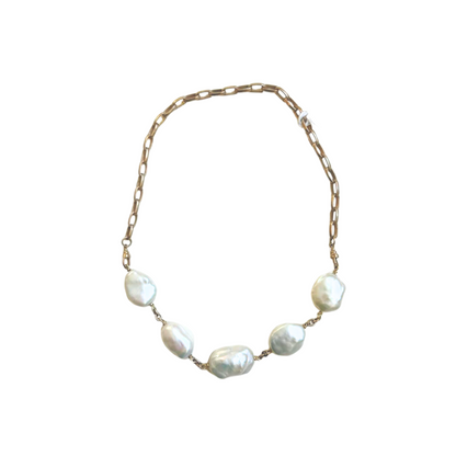 Comptoir 102 5 Pearl Necklace - Jewellery - Comptoir 102 - Dubai