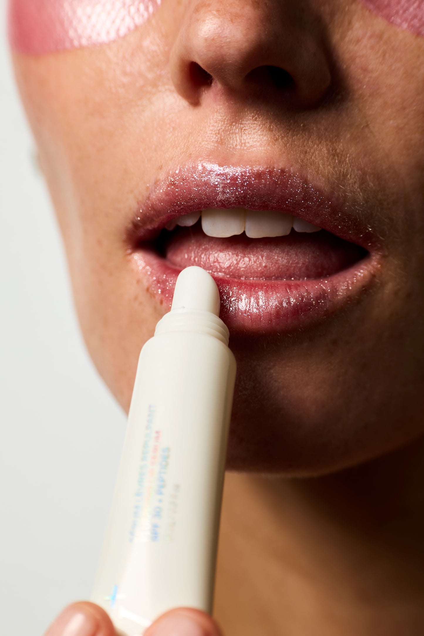 Plumping Lip Serum SPF30 + Peptides Glitter