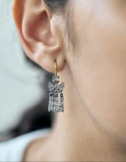 Anna Earring