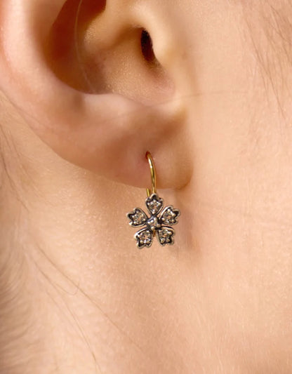Daisy Earring