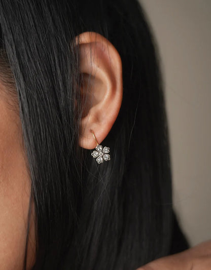 Daisy Earring
