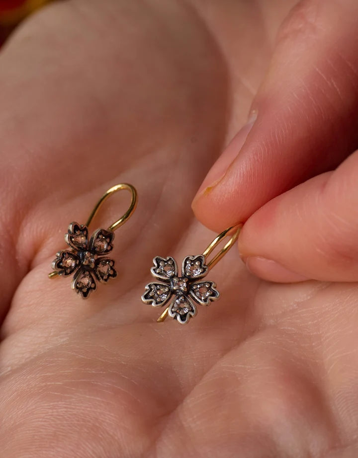 Daisy Earring