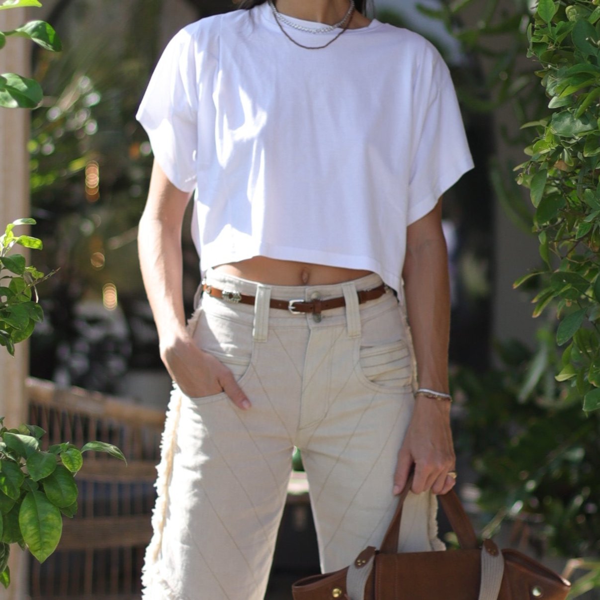 White Zinalia Tee shirt