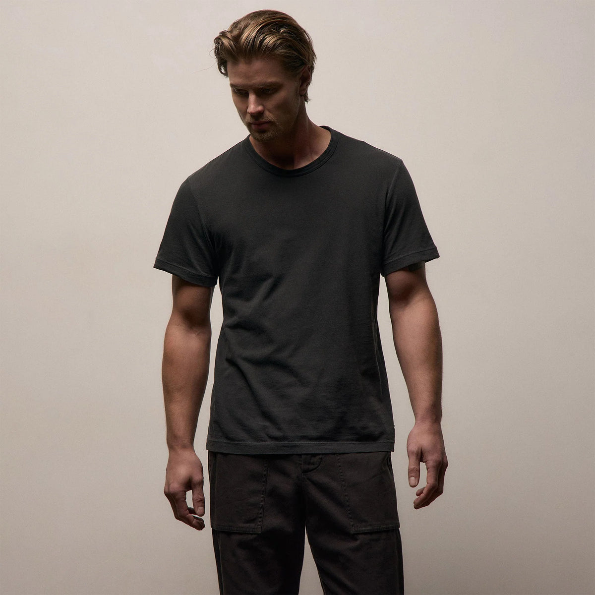 Short Sleeve Crew Neck Carbon