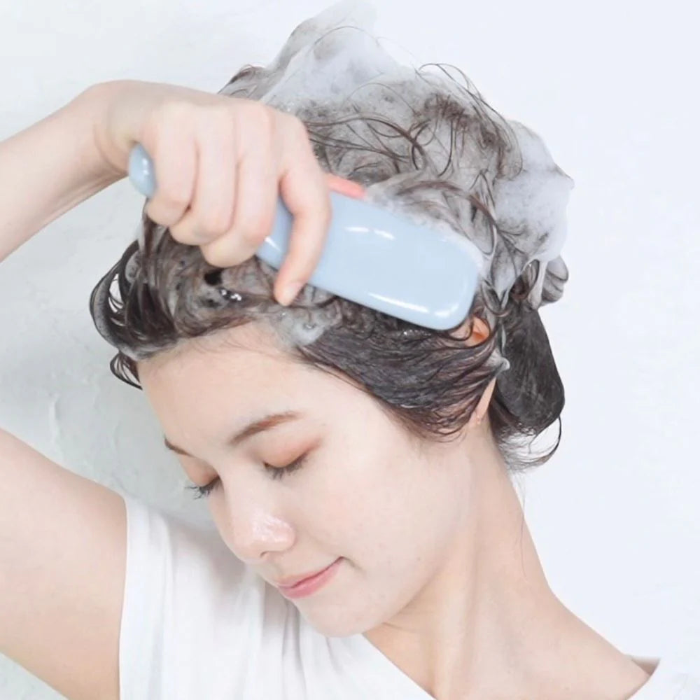 Hair and Scalp In Bath Brush Grey