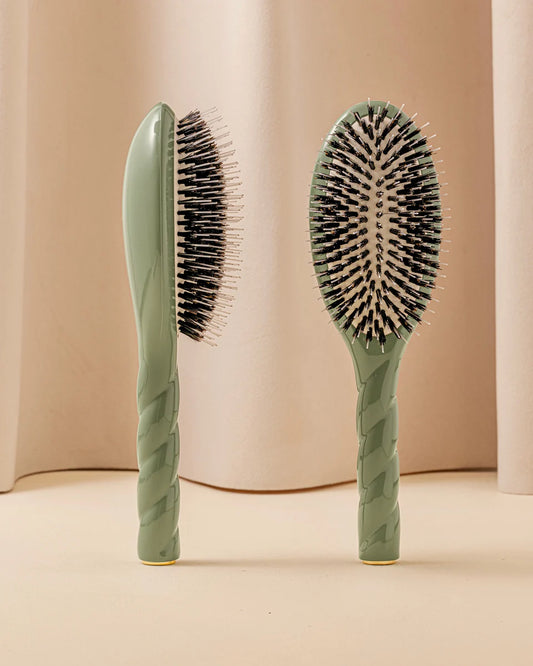 N.02 The Care & Detangling HairBrush Sage Green