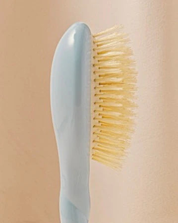 N.06 The Baby HairBrush Light Blue