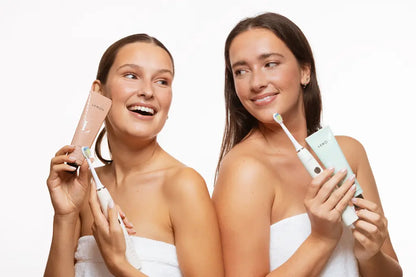 Noacarlina | Cinnamon Toothpaste