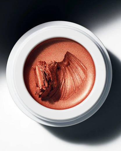 Eye Glow Color Chaminade