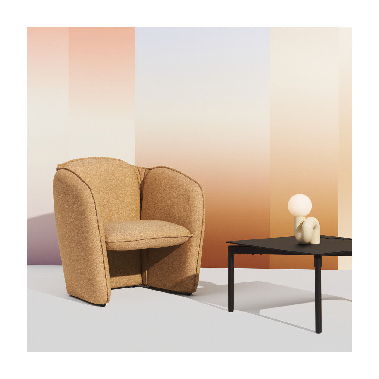 Neotenic Small Table Lamp Vanilla