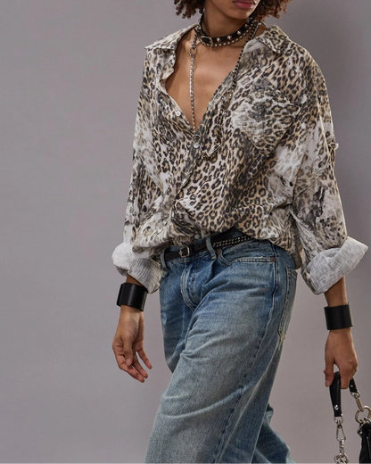 Shredded Seam Drop Neck Shirt Bleached Leopard