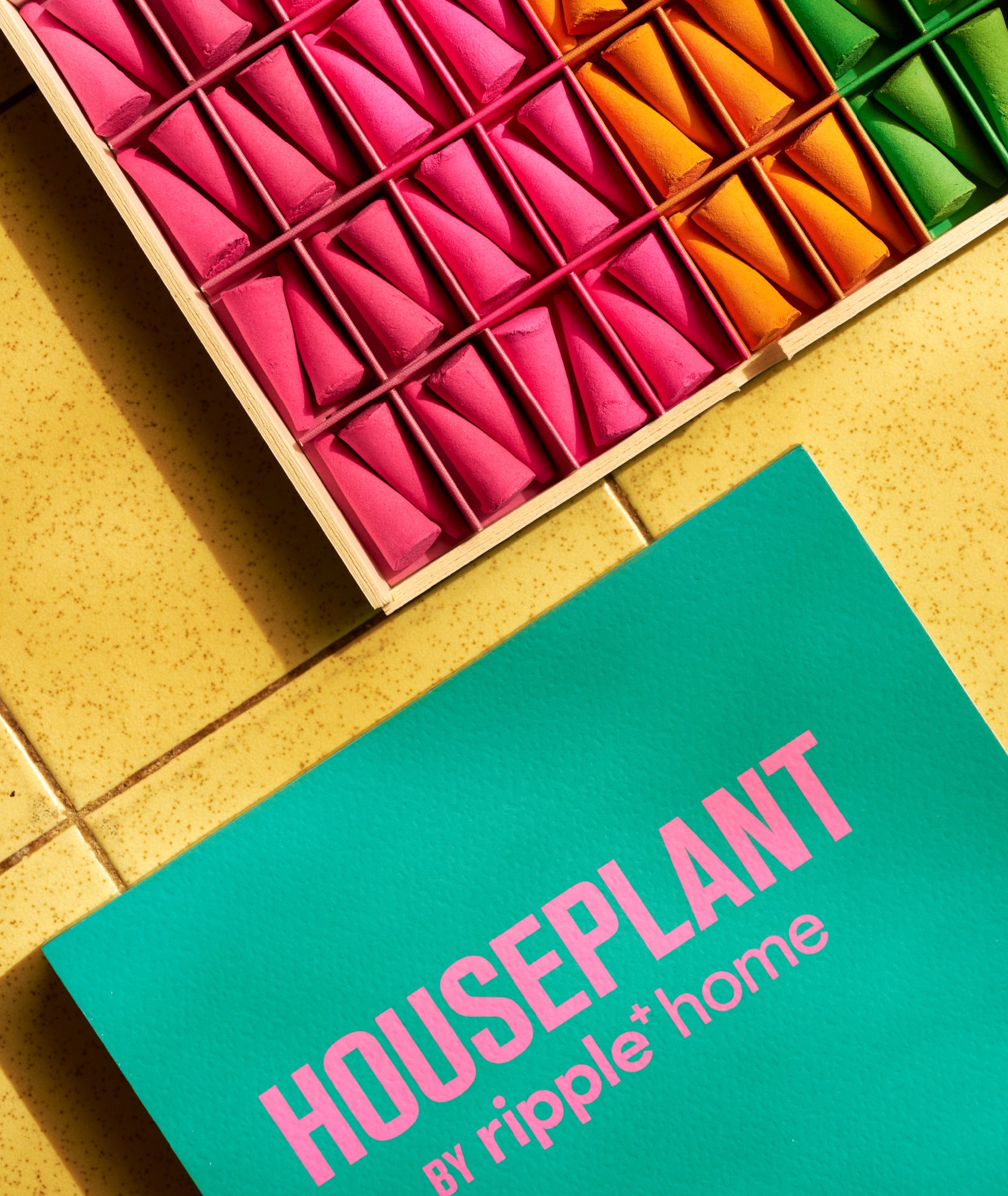 Ripple+ Ash & Scent Set - Home - Comptoir 102 - Dubai