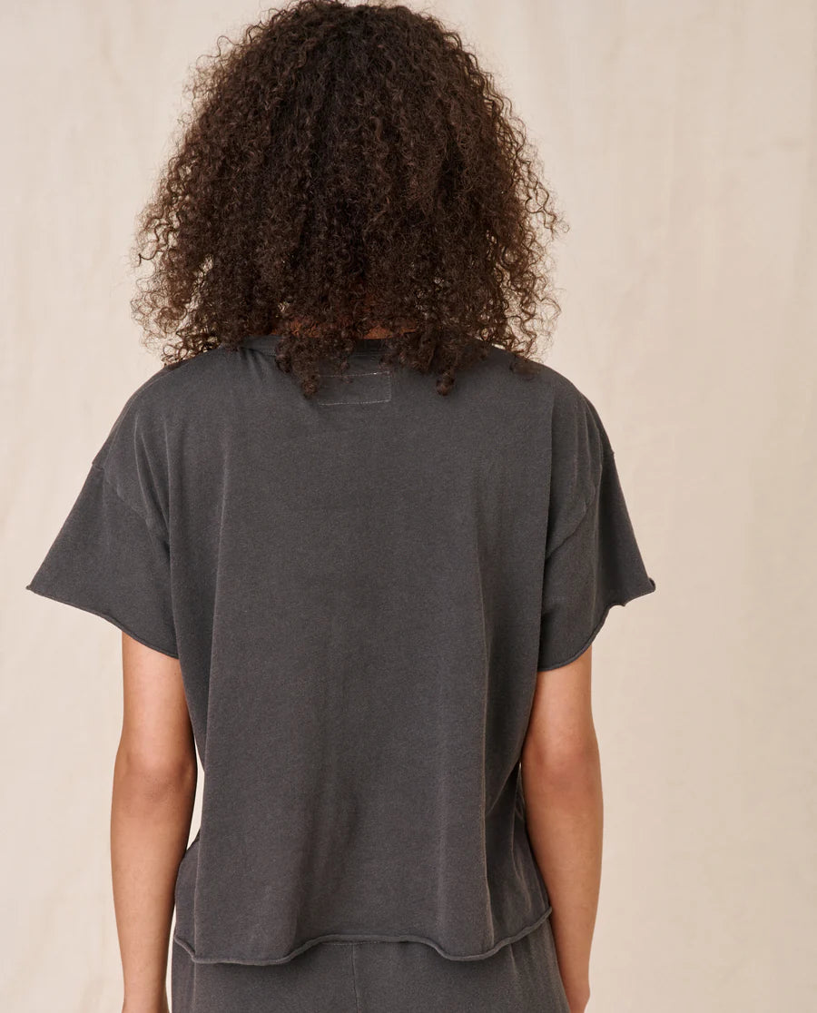 The Crop Tee Washed Black