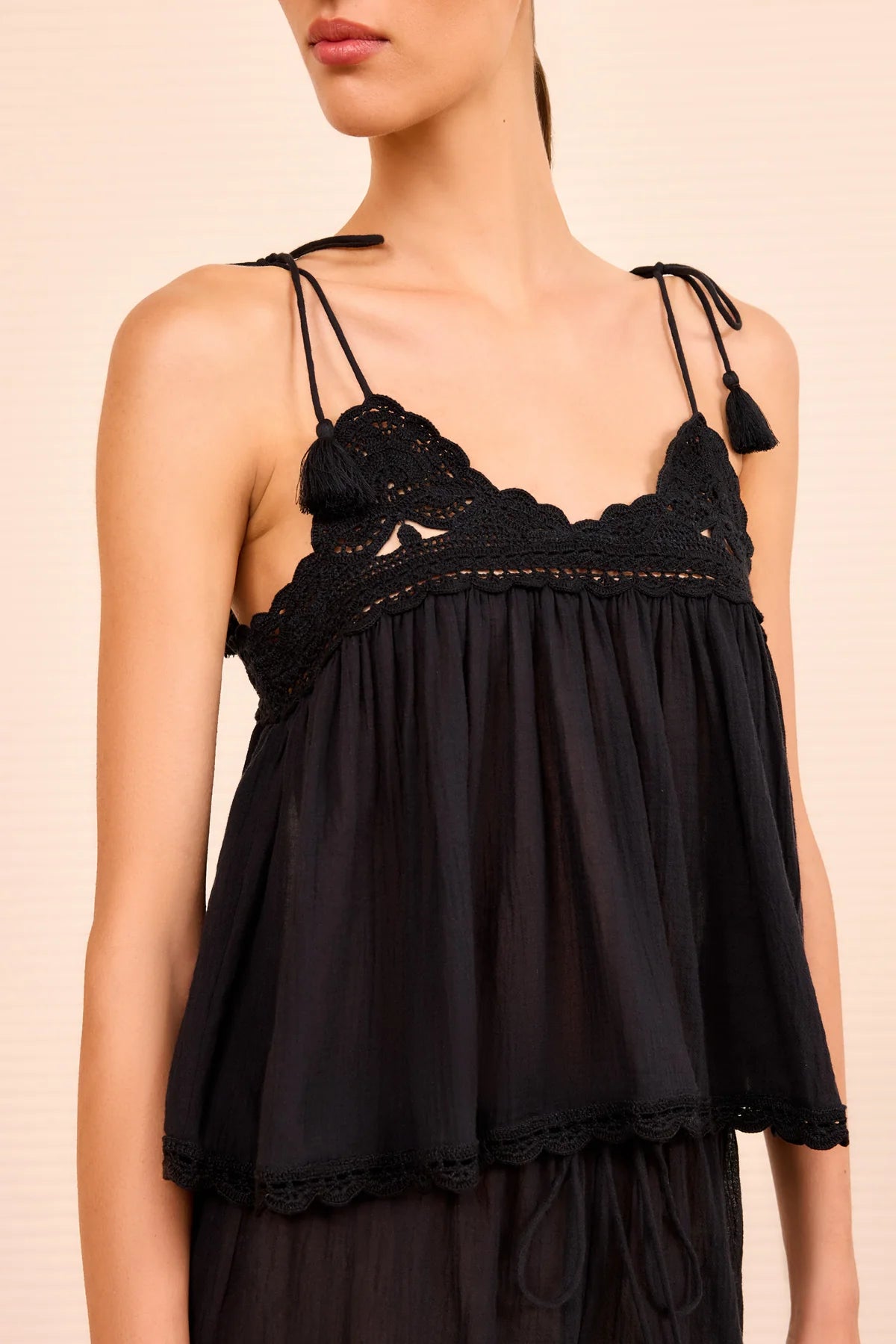 Bermuda Coverup Top with Crochet Detail Noir