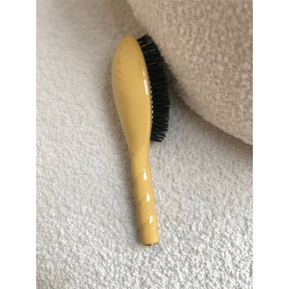 N.01 The Universal Hairbrush Yellow